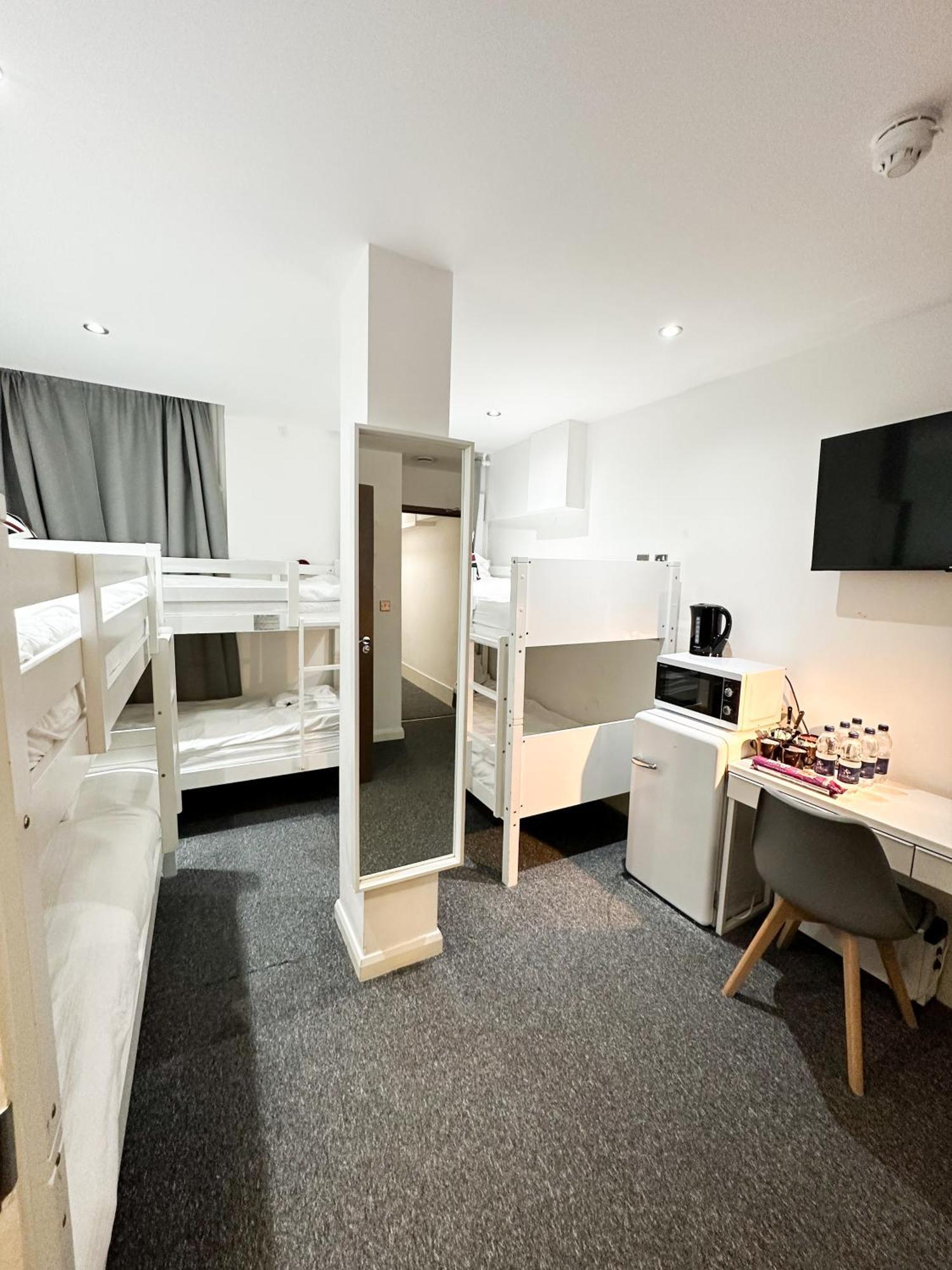 205 Earls Court Rooms Лондон Экстерьер фото